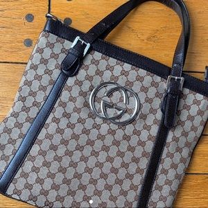 Vintage Monogram Shoulder bag